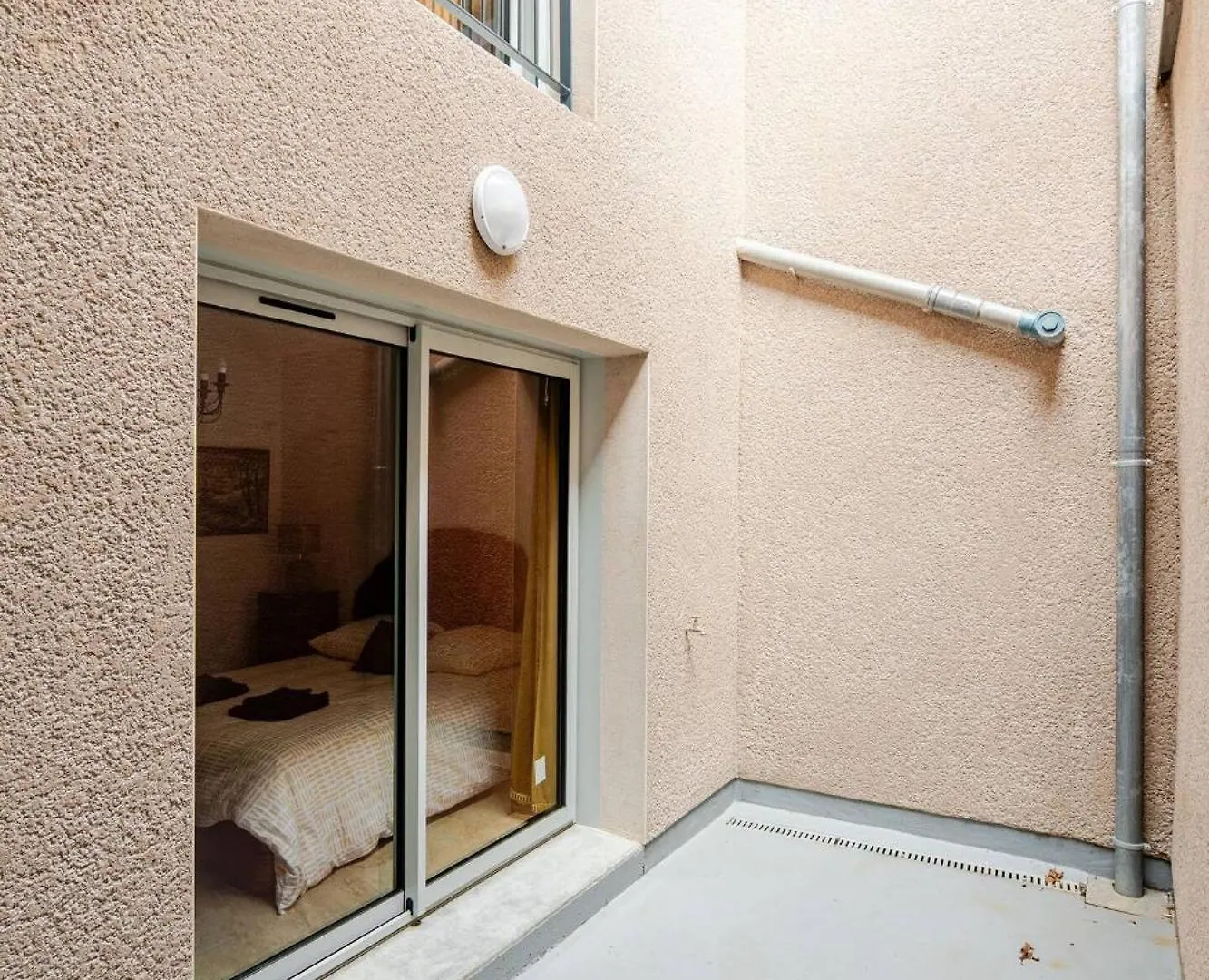 Prázdninový dům Elegante Maison T4 Avec Terrasse Vue Rhone Sablons