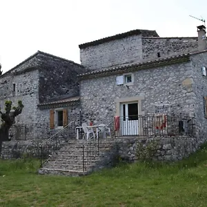  Hébergement de vacances Escoutay Dans Bastide Médiévale