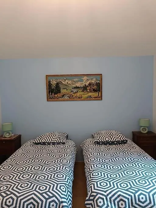 Hébergement de vacances Elegante Maison T4 Avec Terrasse Vue Rhone Sablons  France